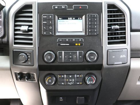 Used 2021 Ford F350 XL w/ Power Equipment Group AWD/4WD image 15