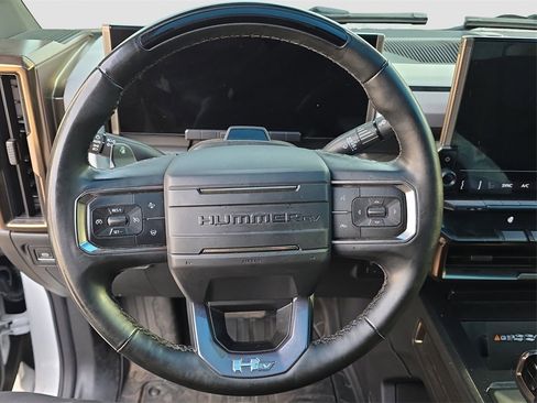 Used 2024 GMC Hummer EV 3X image 9