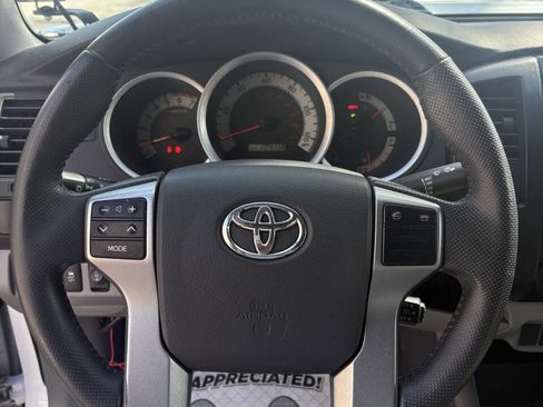 Used 2013 Toyota Tacoma PreRunner w/ Convenience Pkg RWD image 22
