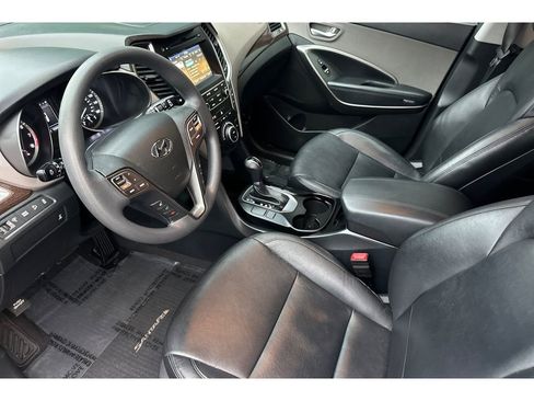 Used 2017 Hyundai Santa Fe Sport image 12