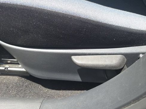 Used 2024 Nissan Versa SV FWD image 20
