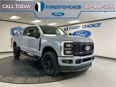 New 2026 Ford F250 Lariat w/ Black Appearance Package