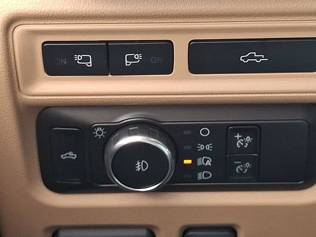 Used 2023 Ford F150 Lariat w/ Equipment Group 502A High AWD/4WD image 23