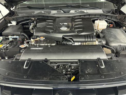 Used 2023 Nissan Armada SL w/ Midnight Edition Package RWD image 32