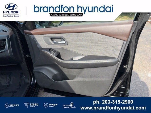 Used 2021 Nissan Rogue SV AWD/4WD image 8