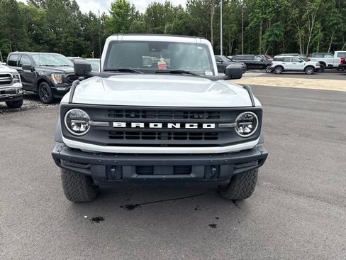 Used 2024 Ford Bronco Black Diamond AWD/4WD image 2