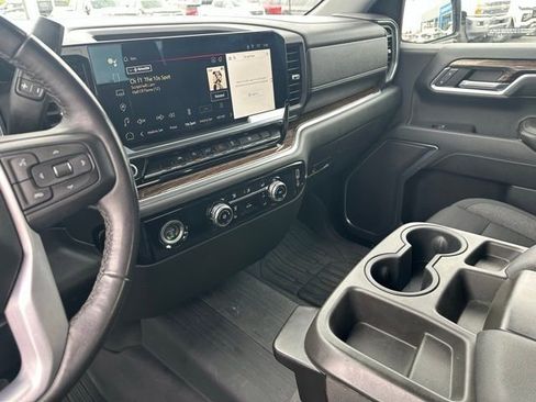 Certified 2023 GMC Sierra 1500 SLE w/ Enhanced Capability Package image 11