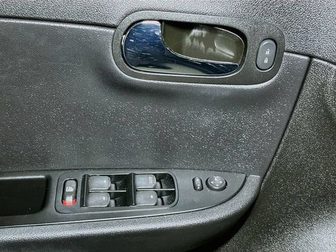 Used 2012 Chevrolet Malibu LT FWD image 15