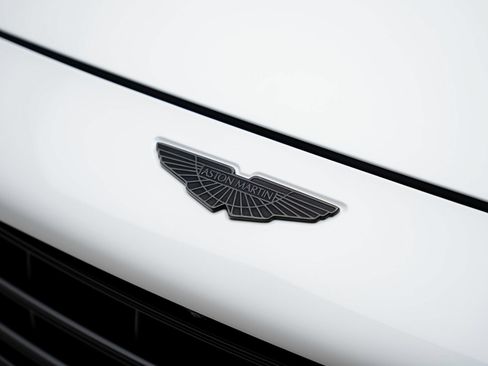 Used 2023 Aston Martin DBX 707 AWD/4WD image 13