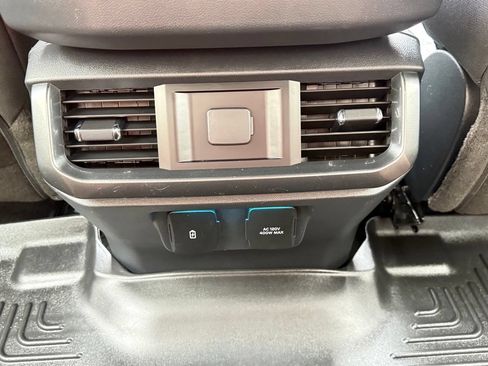 Used 2022 Ford F150 XLT w/ Equipment Group 302A High AWD/4WD image 17