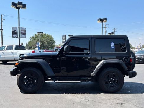 Used 2022 Jeep Wrangler Sport AWD/4WD image 8