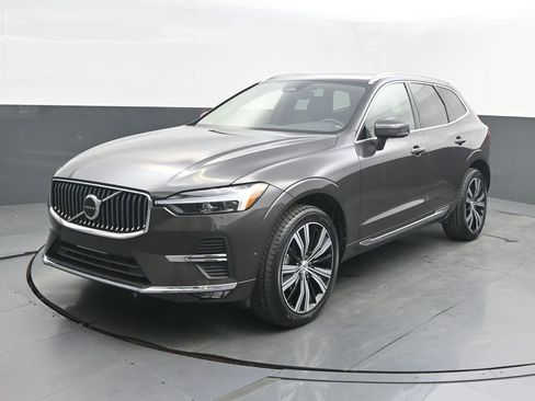 Certified 2023 Volvo XC60 B5 Plus w/ Protection Package Premier image 1