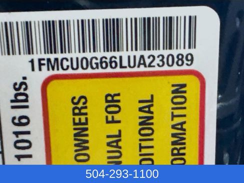 Used 2020 Ford Escape SE image 29