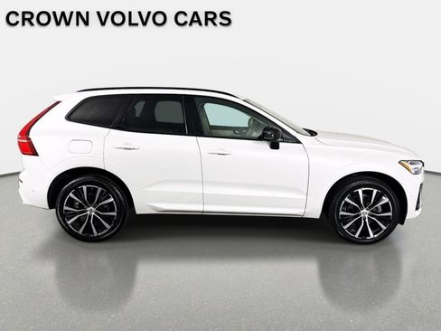 Used 2023 Volvo XC60 B5 Plus w/ Protection Package Premier FWD image 5