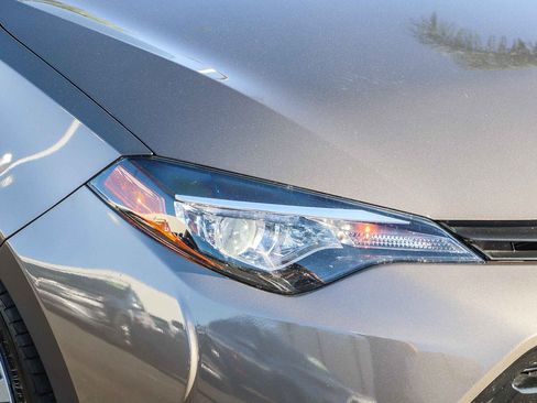 Used 2019 Toyota Corolla LE image 5