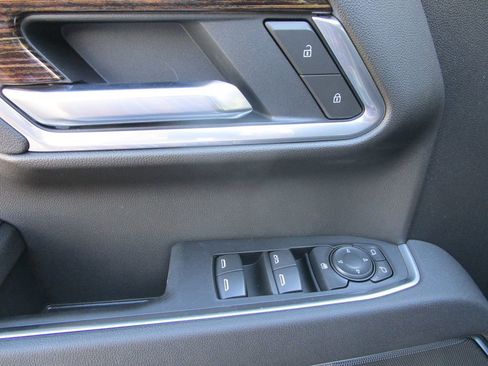 New 2026 GMC Sierra 1500 Elevation image 31