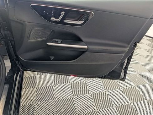Used 2024 Mercedes-Benz C 300 Sedan image 31