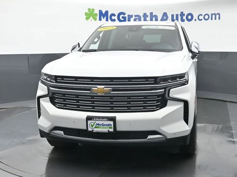 Used 2023 Chevrolet Suburban Premier image 5