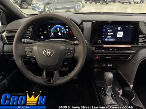 New 2026 Toyota Camry SE image 27