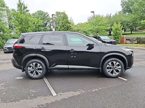 Certified 2023 Nissan Rogue SV AWD/4WD image 7