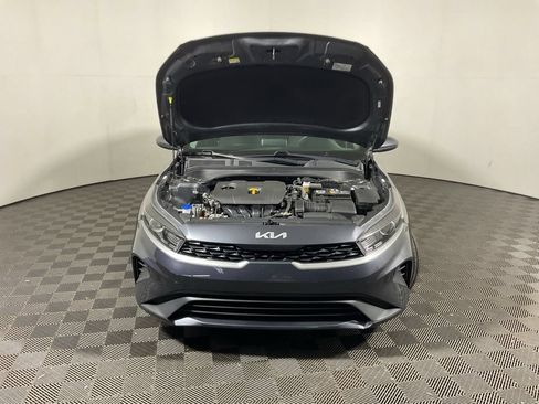 Used 2023 Kia Forte LXS FWD image 7