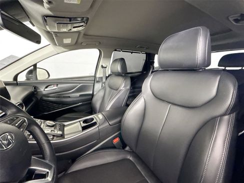 Used 2023 Hyundai Santa Fe SEL w/ Premium Package image 3