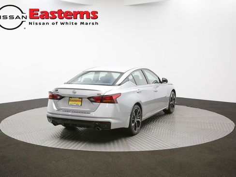 Used 2023 Nissan Altima 2.5 SR FWD image 35