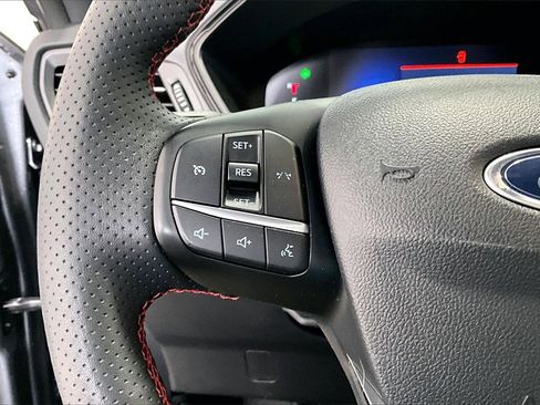 Used 2024 Ford Escape ST-Line Select image 11