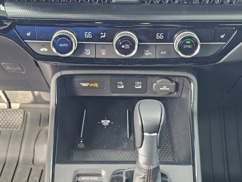 Used 2026 Honda CR-V Sport Touring image 27