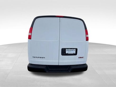 New 2026 GMC Savana 2500 w/ Driver Convenience Package RWD image 7