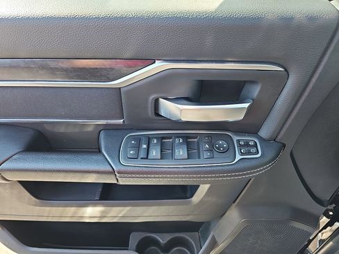 Used 2024 RAM 2500 Big Horn w/ Bed Utility Group image 31