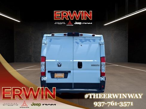 Used 2025 RAM ProMaster 2500 w/ Convenience Group FWD image 6