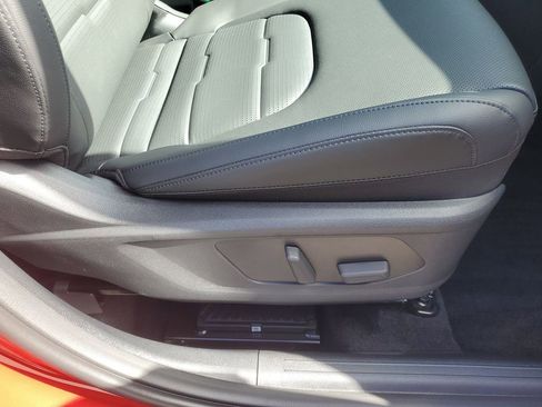 New 2026 Kia Sportage SX image 13