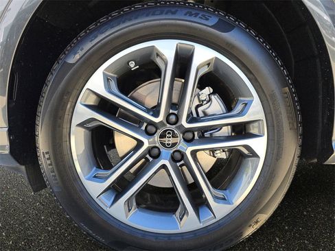 New 2025 Audi Q5 Premium Plus w/ Premium Plus image 32