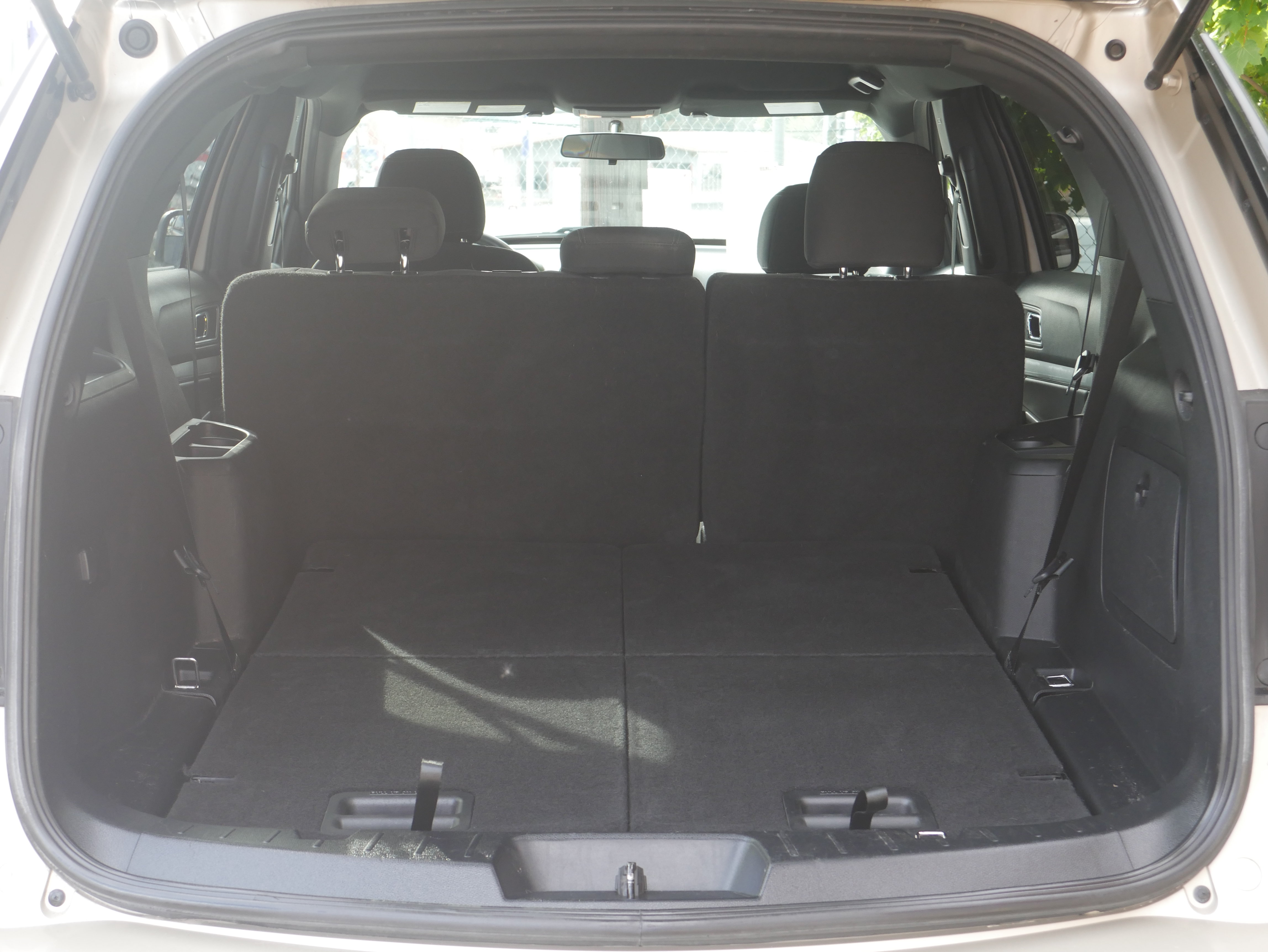 Certified 2017 Ford Explorer XLT AWD/4WD image 21