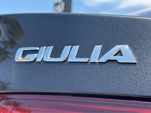Used 2023 Alfa Romeo Giulia Ti RWD image 38