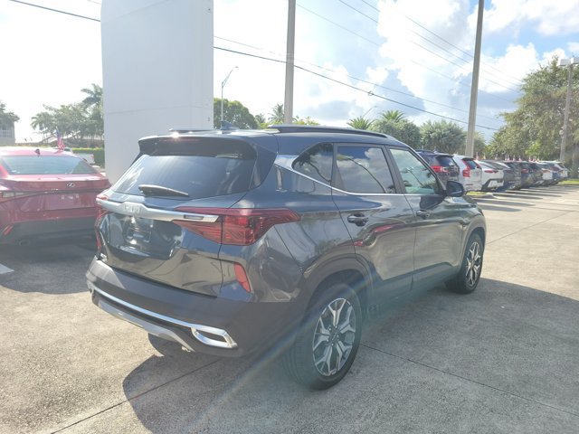 Used 2022 Kia Seltos EX AWD/4WD image 7