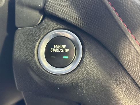 Used 2022 Chevrolet Equinox RS image 29