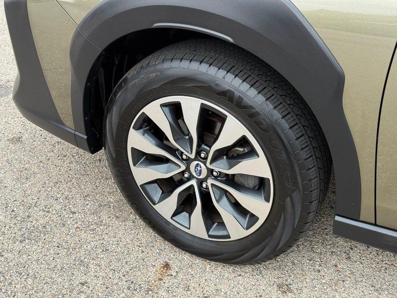 Used 2024 Subaru Outback Limited AWD/4WD image 10