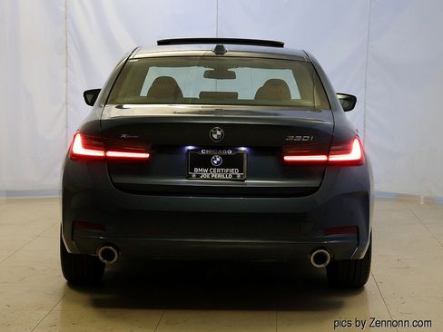 Certified 2025 BMW 330i xDrive Sedan w/ Premium Package AWD/4WD image 7