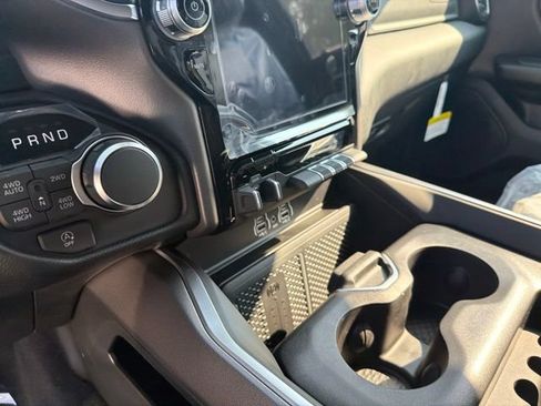 New 2026 RAM 1500 Big Horn AWD/4WD image 19