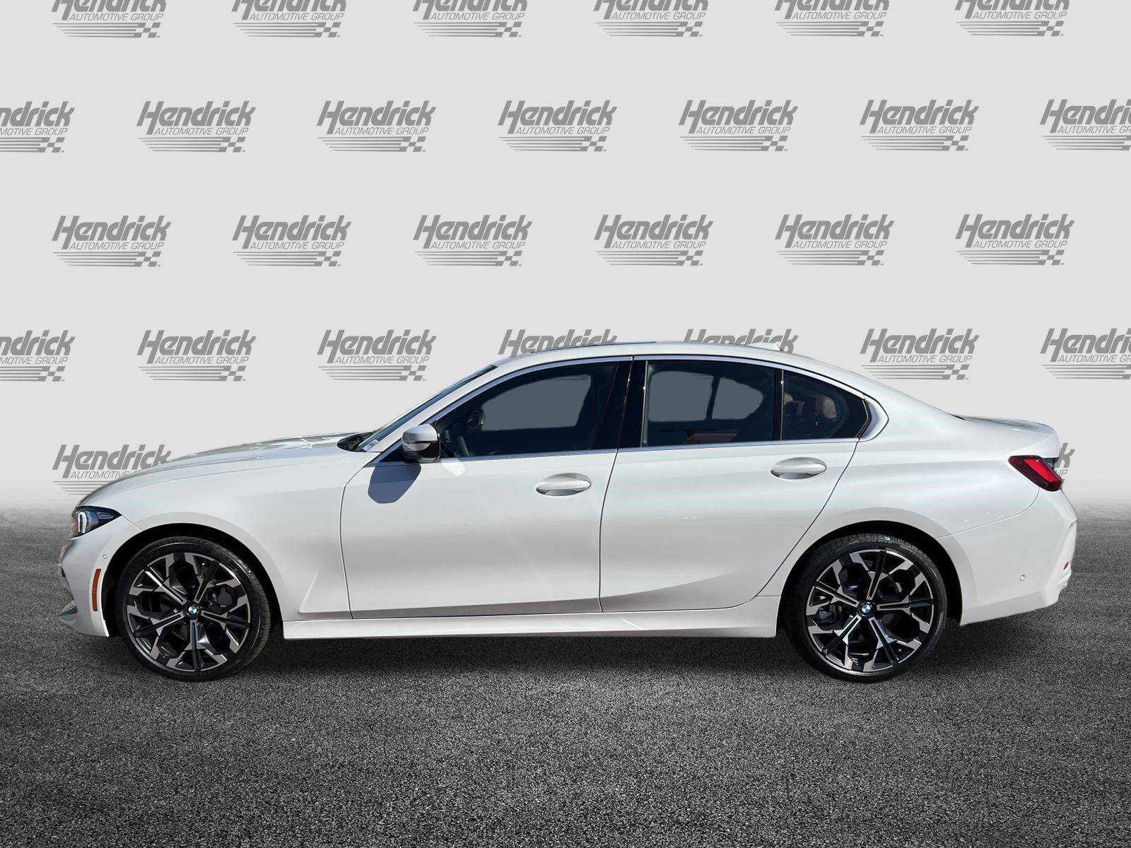 Certified 2025 BMW 330i Sedan RWD image 7