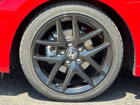 Used 2023 Honda Civic Sport image 25