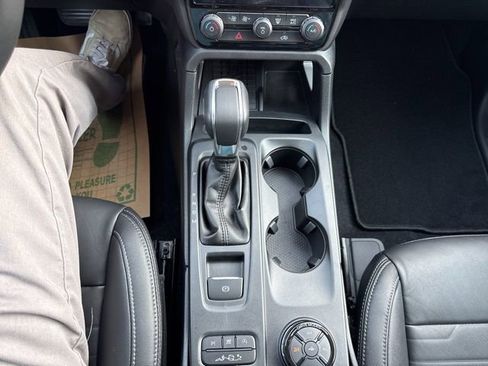 New 2025 Ford Ranger Lariat w/ FX4 Off-Road Package image 23