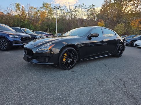 Used 2022 Maserati Quattroporte Modena Q4 image 8