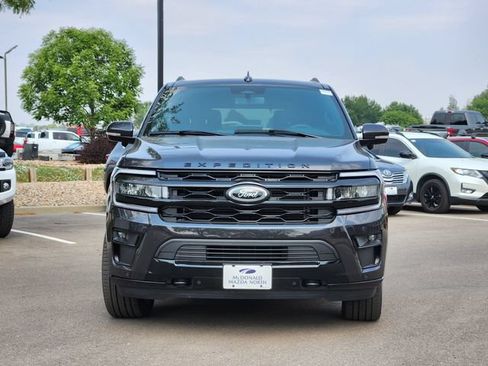 Used 2024 Ford Expedition Limited AWD/4WD image 5