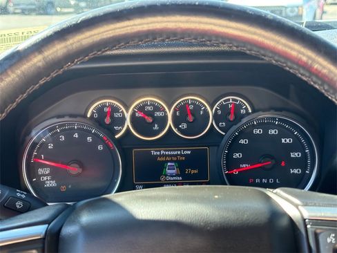 Used 2022 Chevrolet Silverado 1500 RST image 16