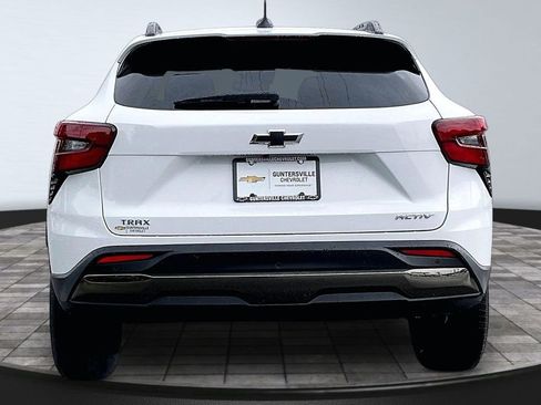 New 2026 Chevrolet Trax ACTIV FWD image 4