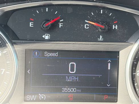 Used 2021 GMC Terrain SLE w/ Driver Convenience Package FWD image 13