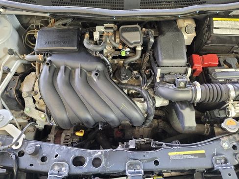 Used 2018 Nissan Versa SV w/ SV Special Edition FWD image 30